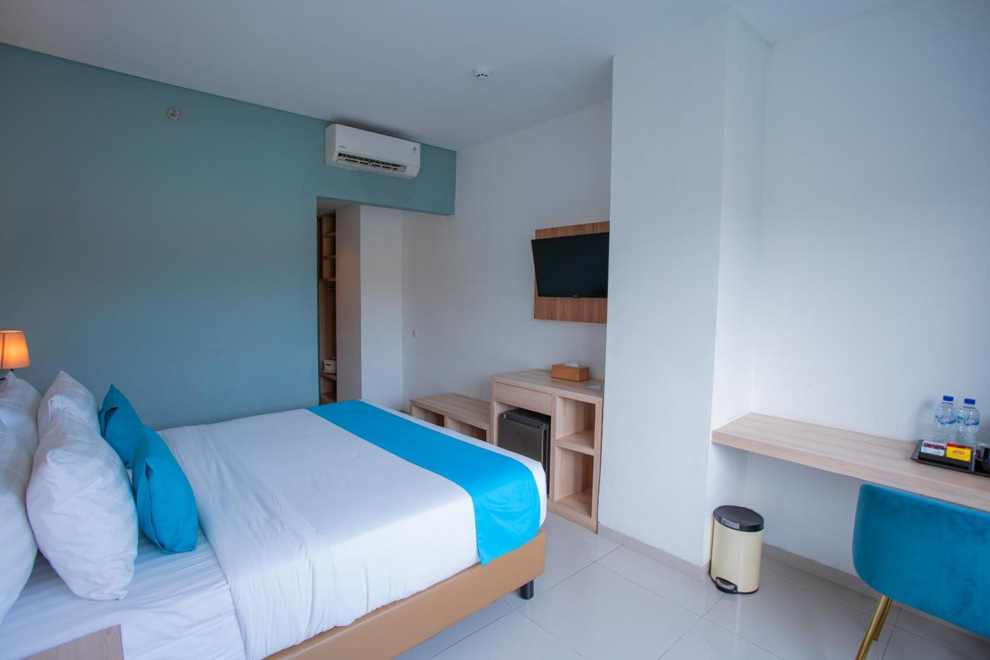 Zasgo Hotel Labuan Bajo Exterior photo